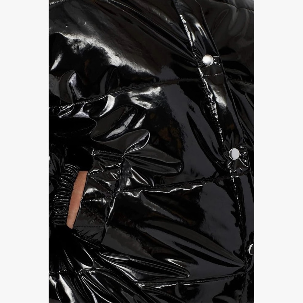 Shiny black puffer jacket - Picture 4 of 5
